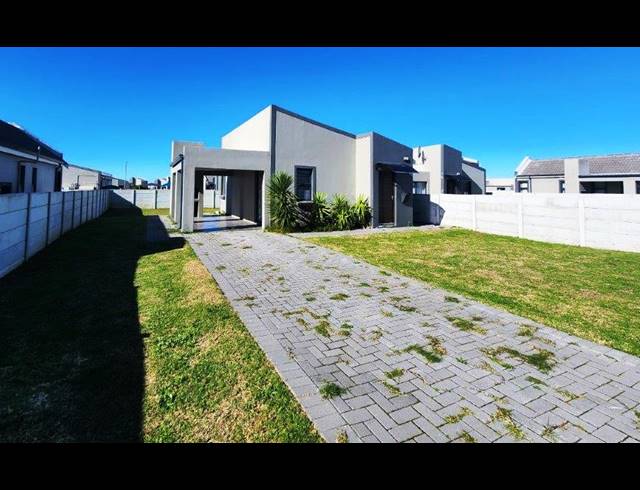 2 BEDROOM TOWNHOUSE FOR SALE IN PARSONSVLEI